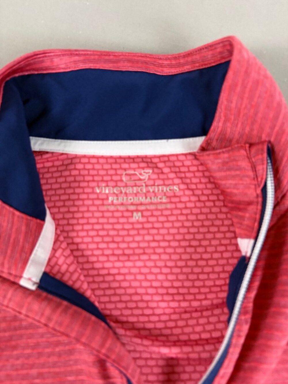 Vineyard Vines Performance Quarter Zip Women’s M Red Navy - Picture 5 of 7